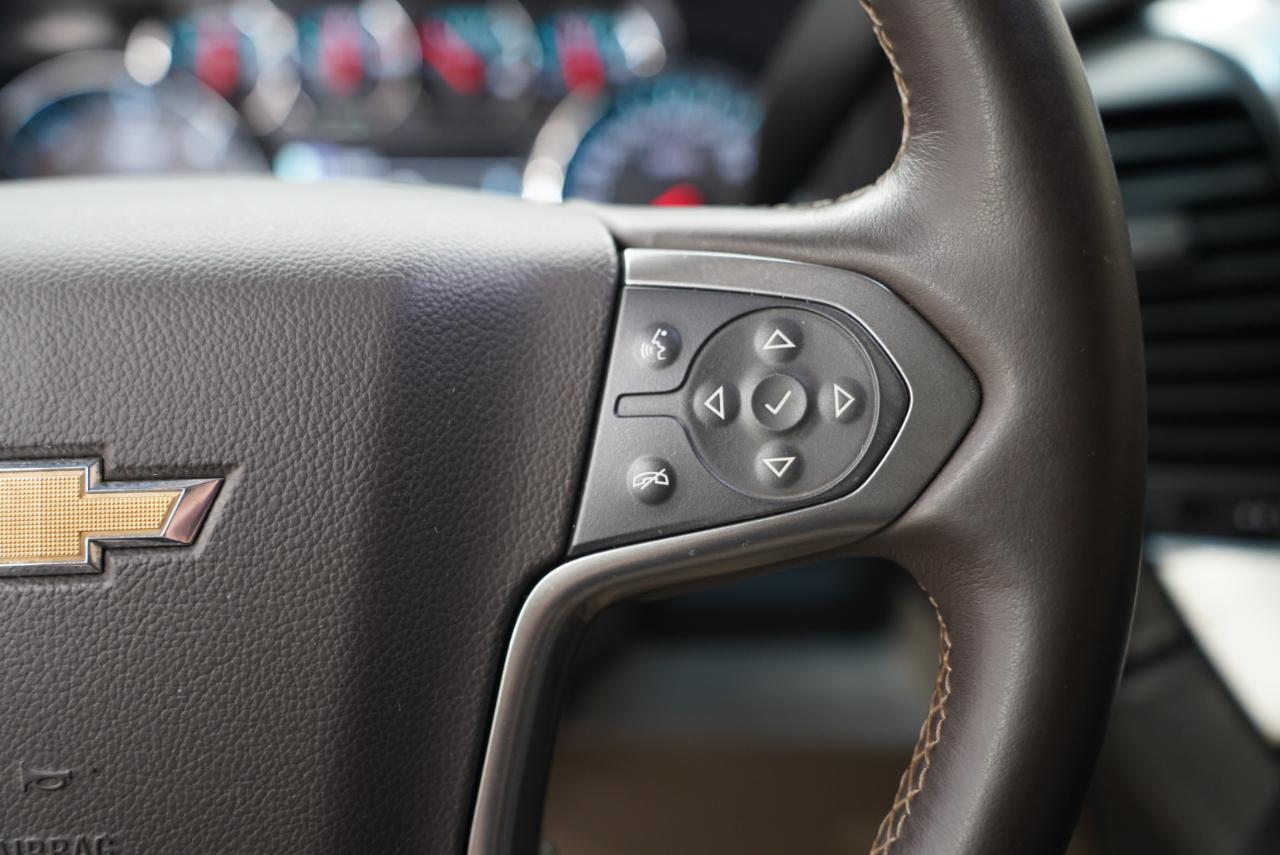 Chevrolet Suburban 2WD 4dr LT 2015