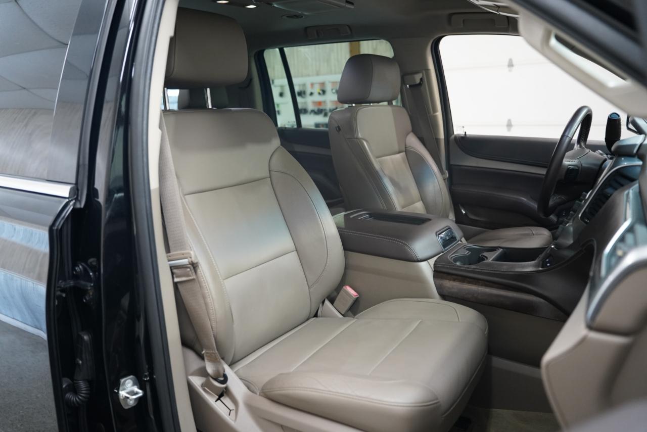 Chevrolet Suburban 2WD 4dr LT 2015