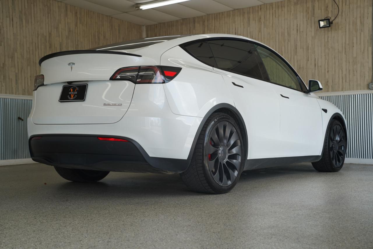 Tesla Model Y Performance AWD 2024