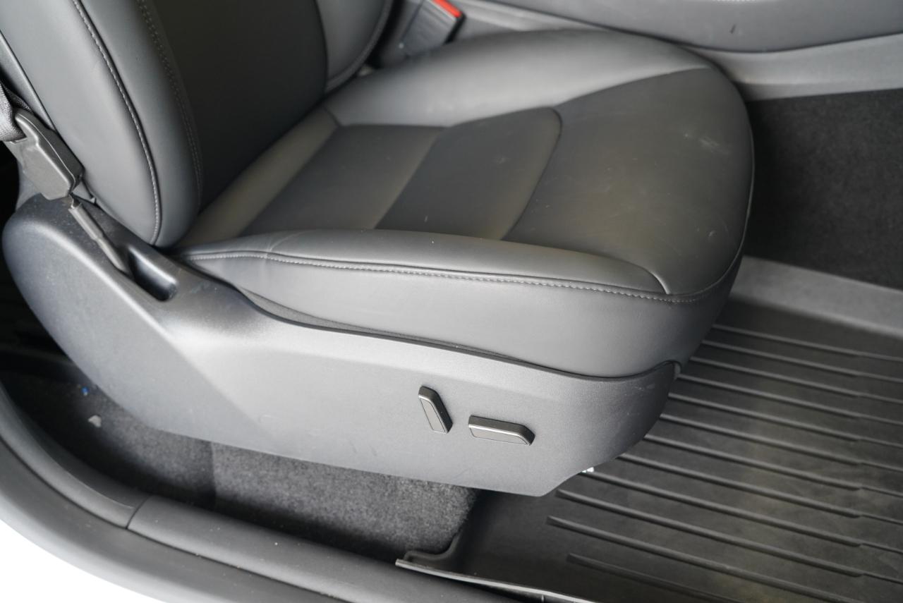 Tesla Model Y Performance AWD 2024