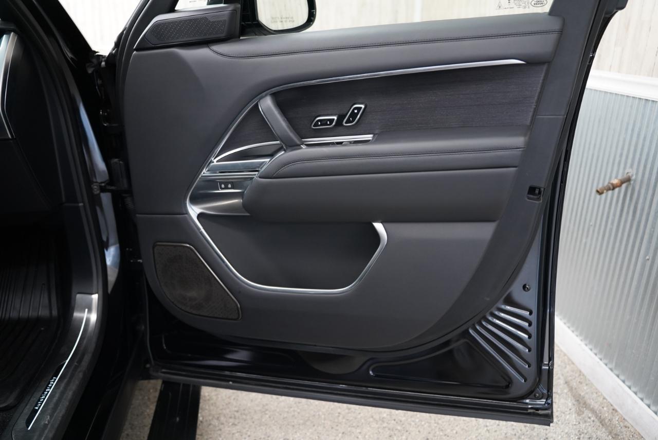 Land Rover Range Rover P530 Autobiography LWB 2025