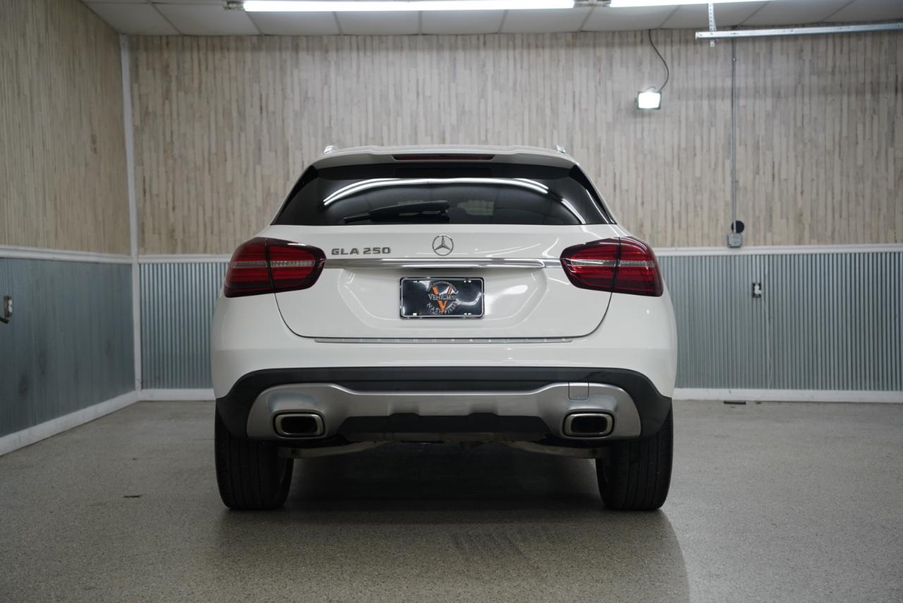Mercedes-Benz GLA GLA 250 SUV 2020