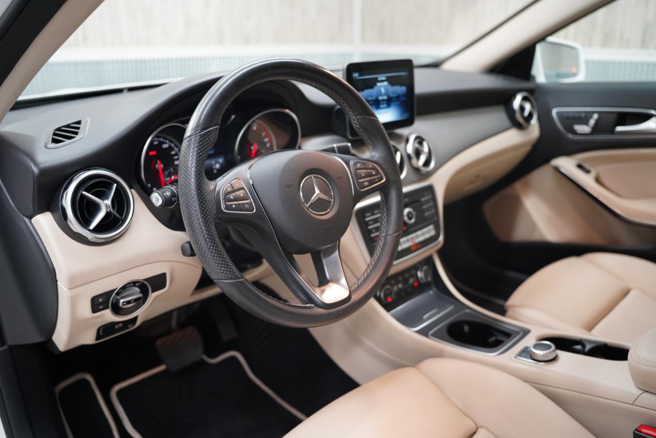 Mercedes-Benz GLA GLA 250 SUV 2020