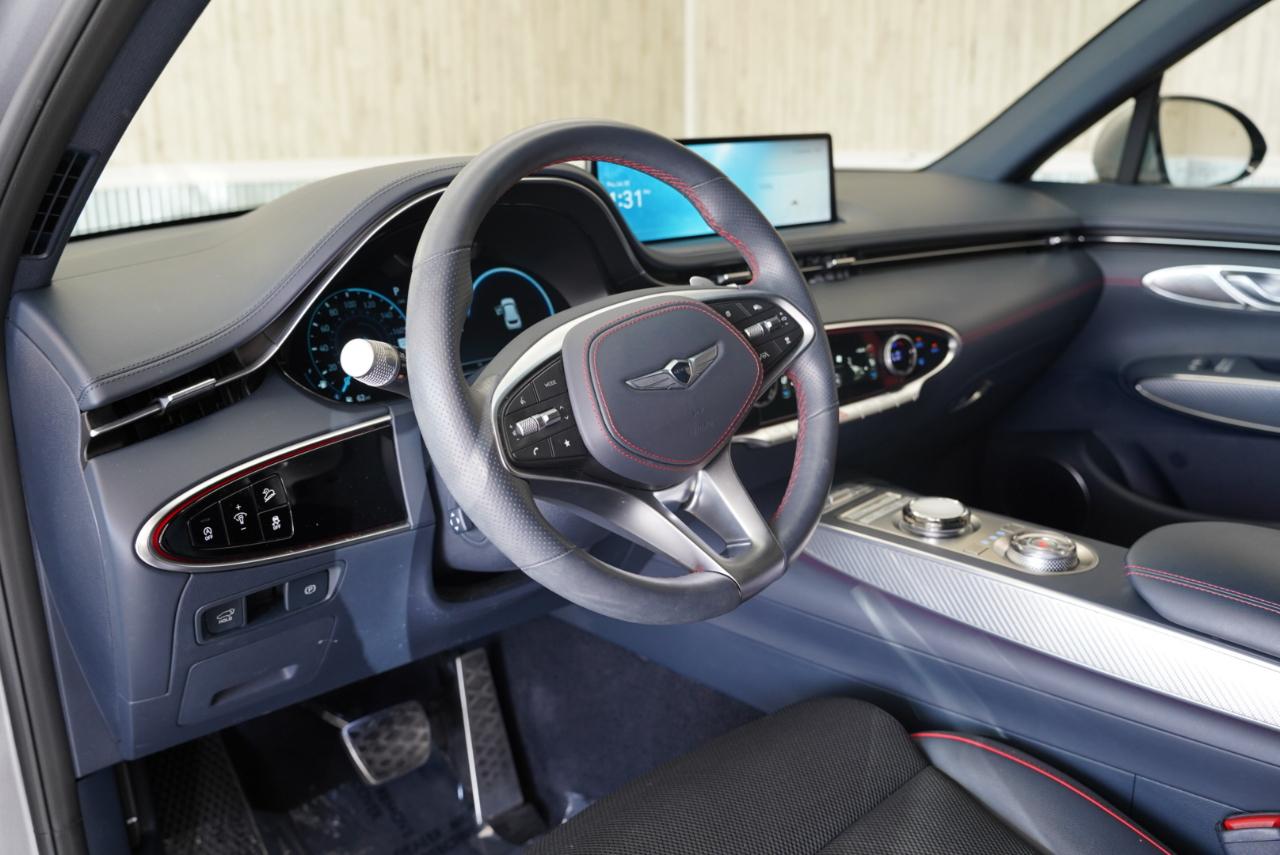 Genesis GV70 2.5T AWD 2023
