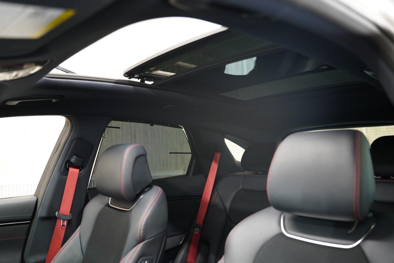Genesis GV70 2.5T AWD 2023