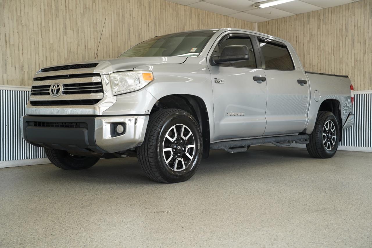 Toyota Tundra 4WD  2017