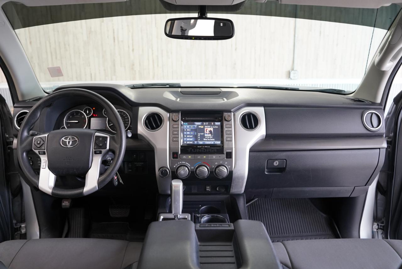 Toyota Tundra 4WD  2017