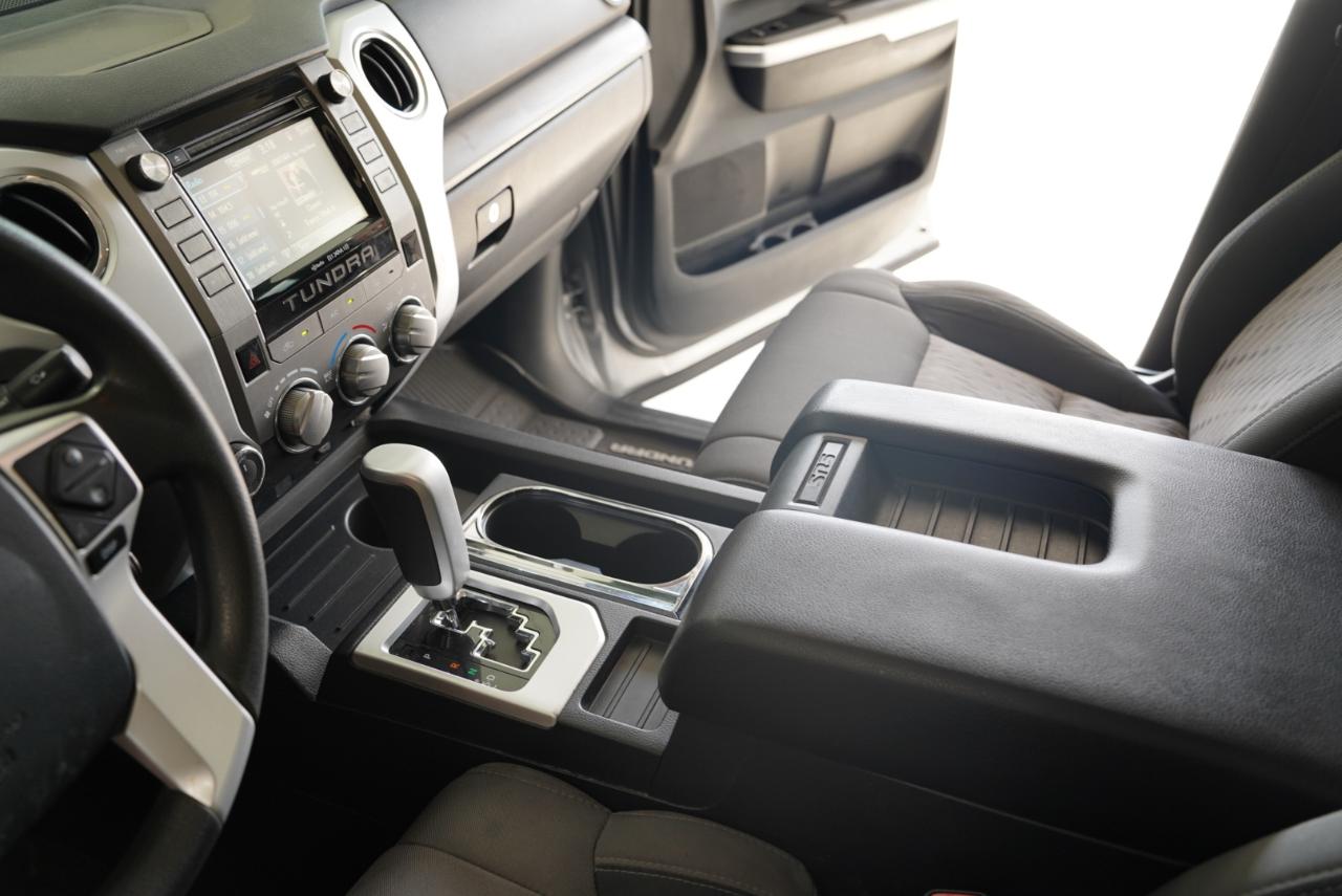 Toyota Tundra 4WD  2017