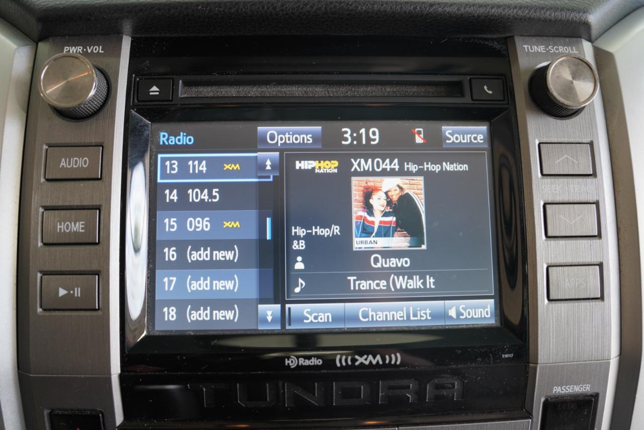 Toyota Tundra 4WD  2017