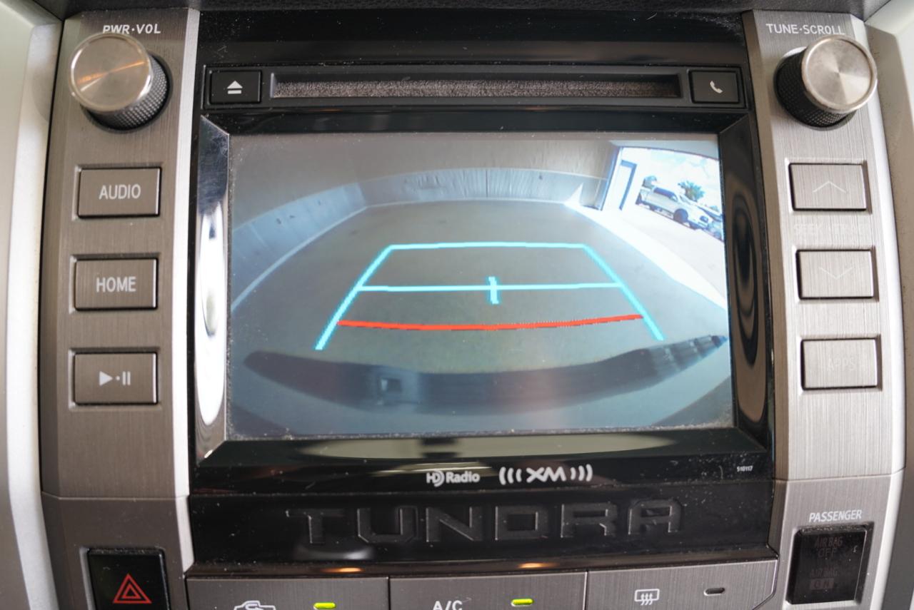 Toyota Tundra 4WD  2017