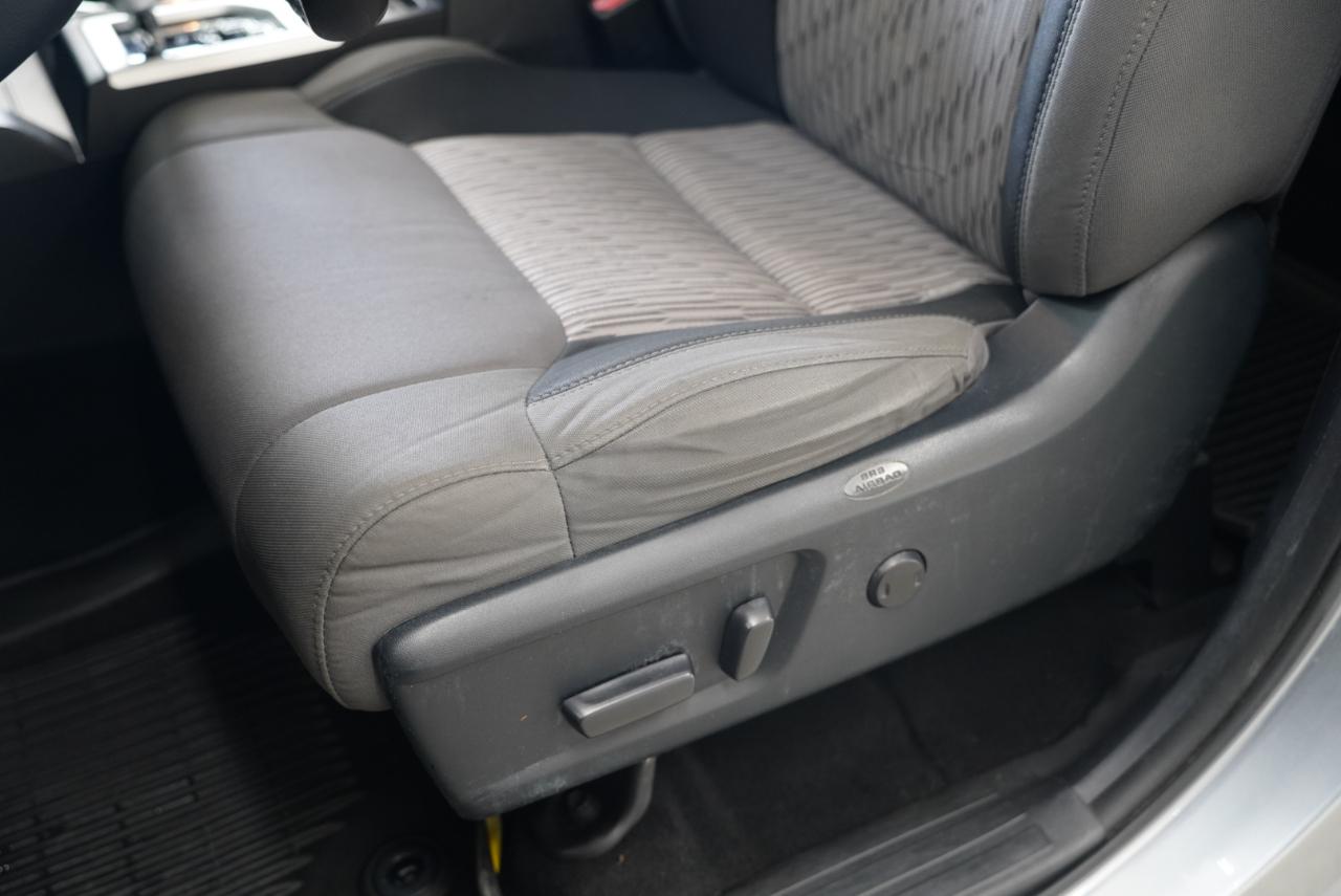 Toyota Tundra 4WD  2017