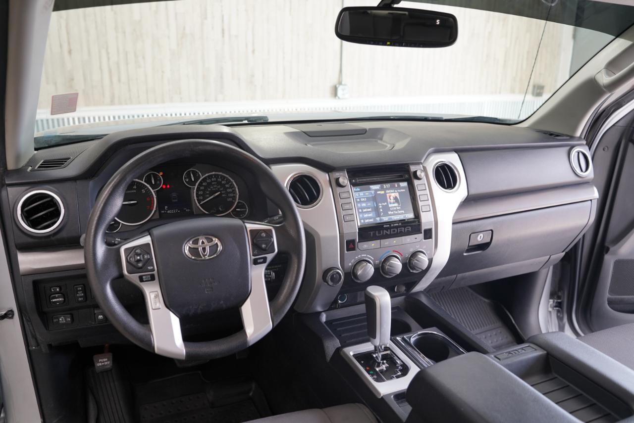 Toyota Tundra 4WD  2017