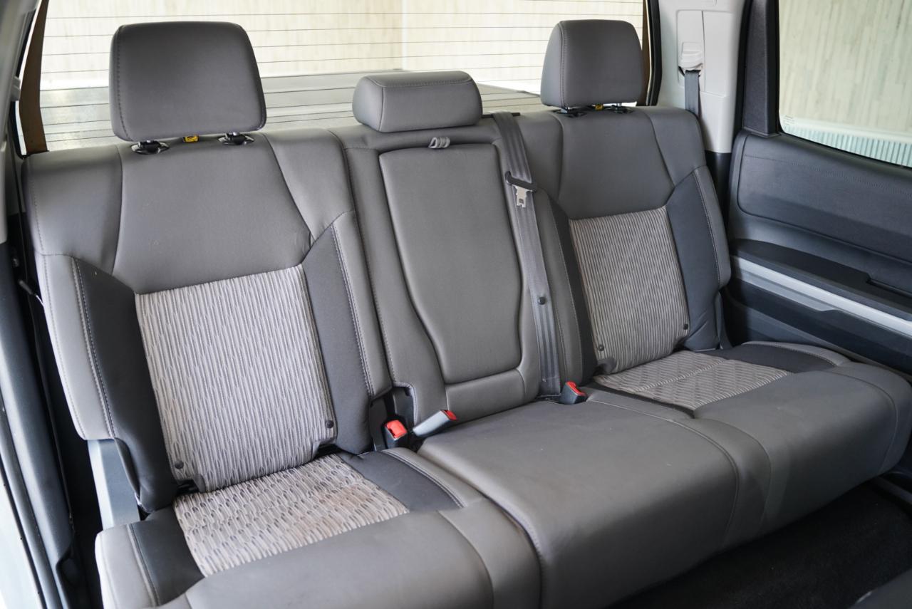 Toyota Tundra 4WD  2017