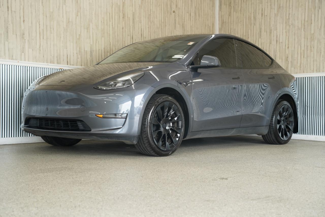 Tesla Model Y Long Range AWD 2023