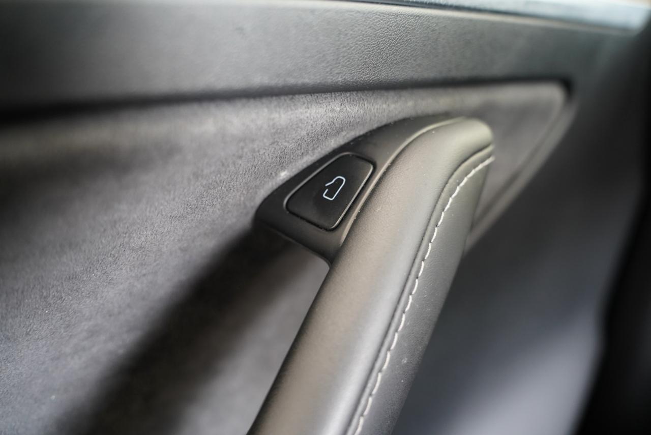 Tesla Model Y Long Range AWD 2023