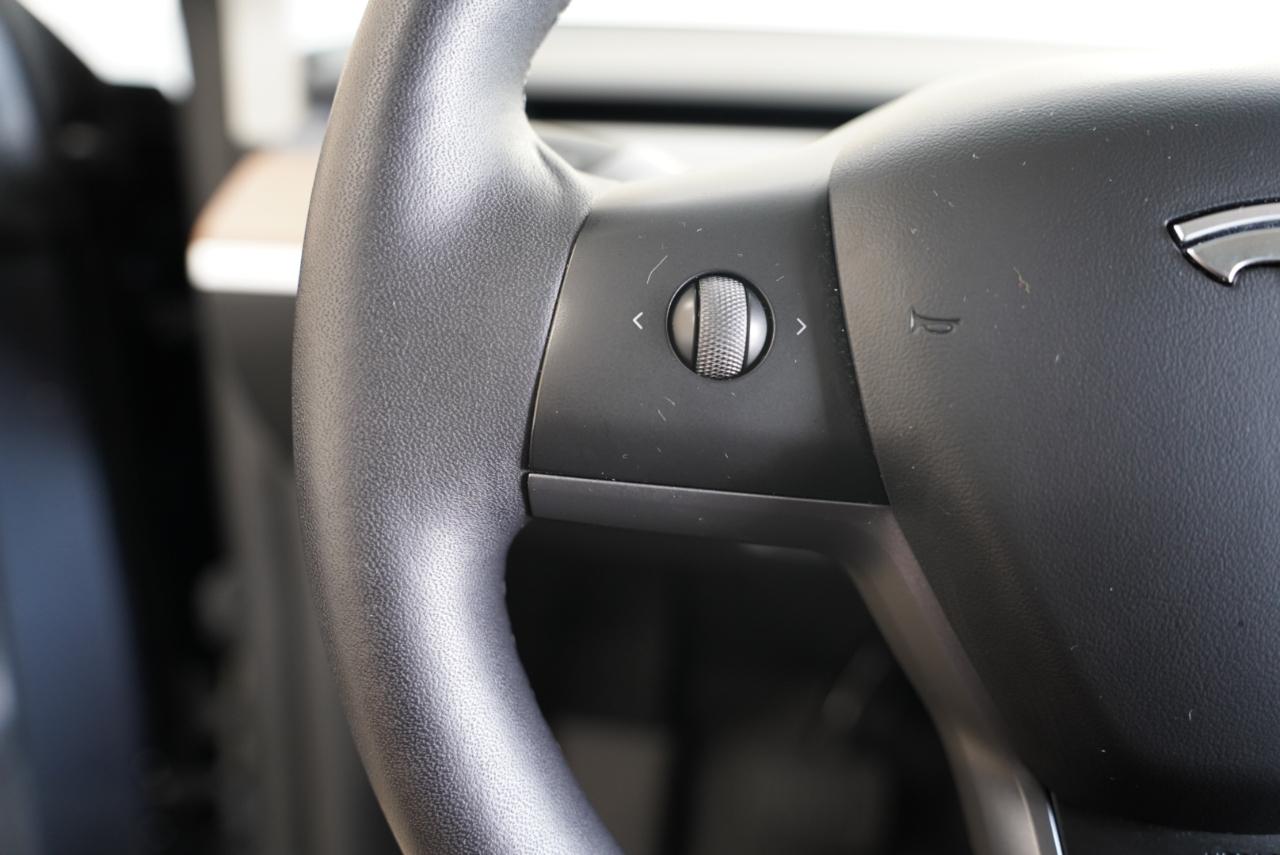 Tesla Model Y Long Range AWD 2023
