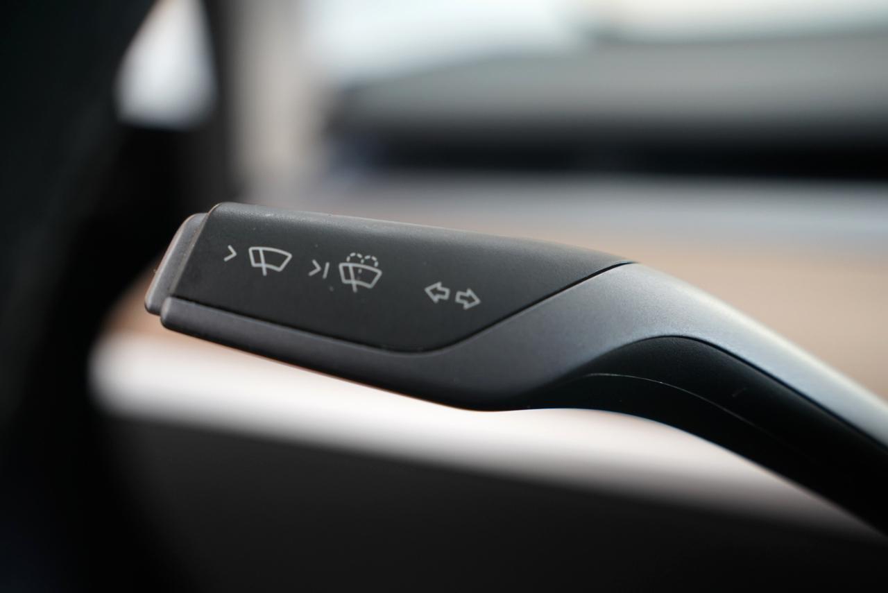 Tesla Model Y Long Range AWD 2023