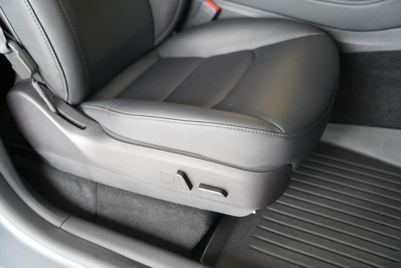 Tesla Model Y Long Range AWD 2023