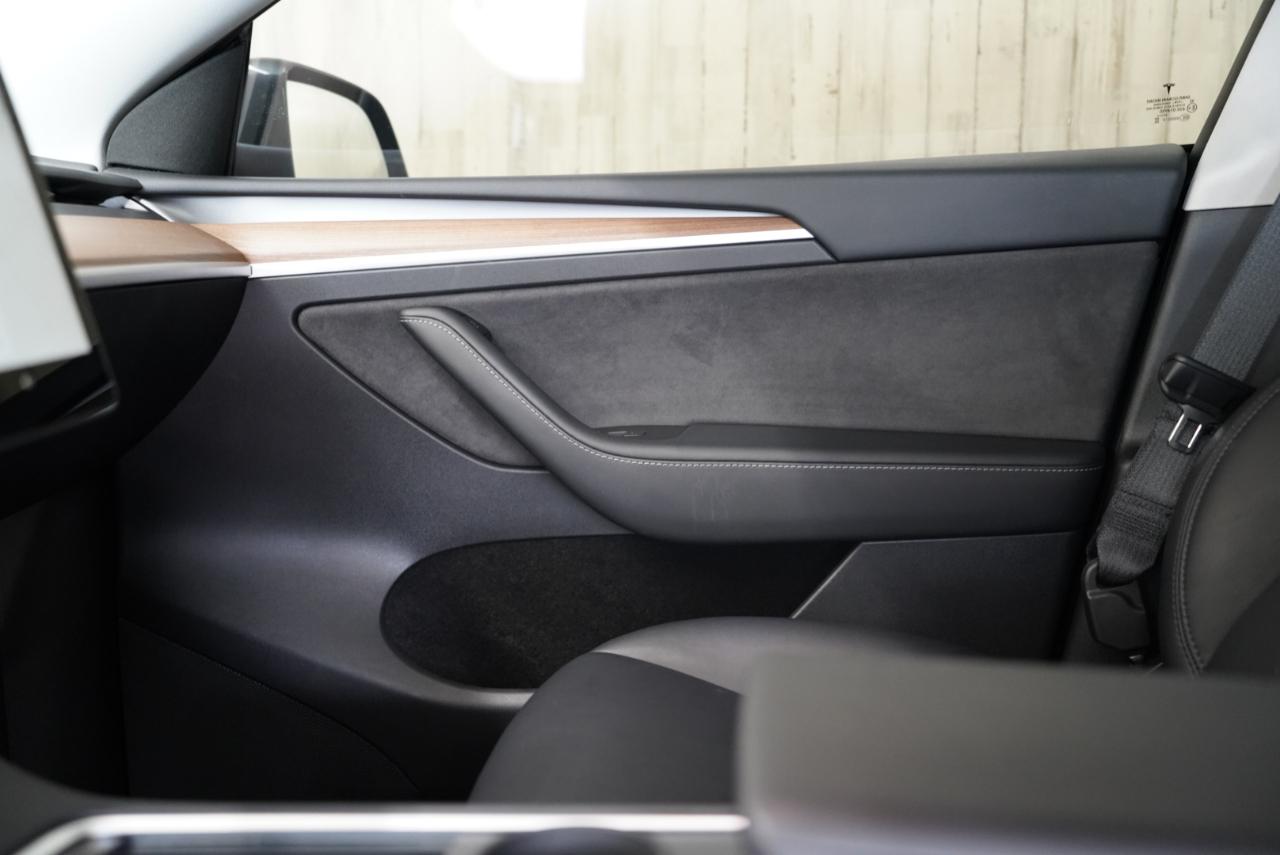 Tesla Model Y Long Range AWD 2023