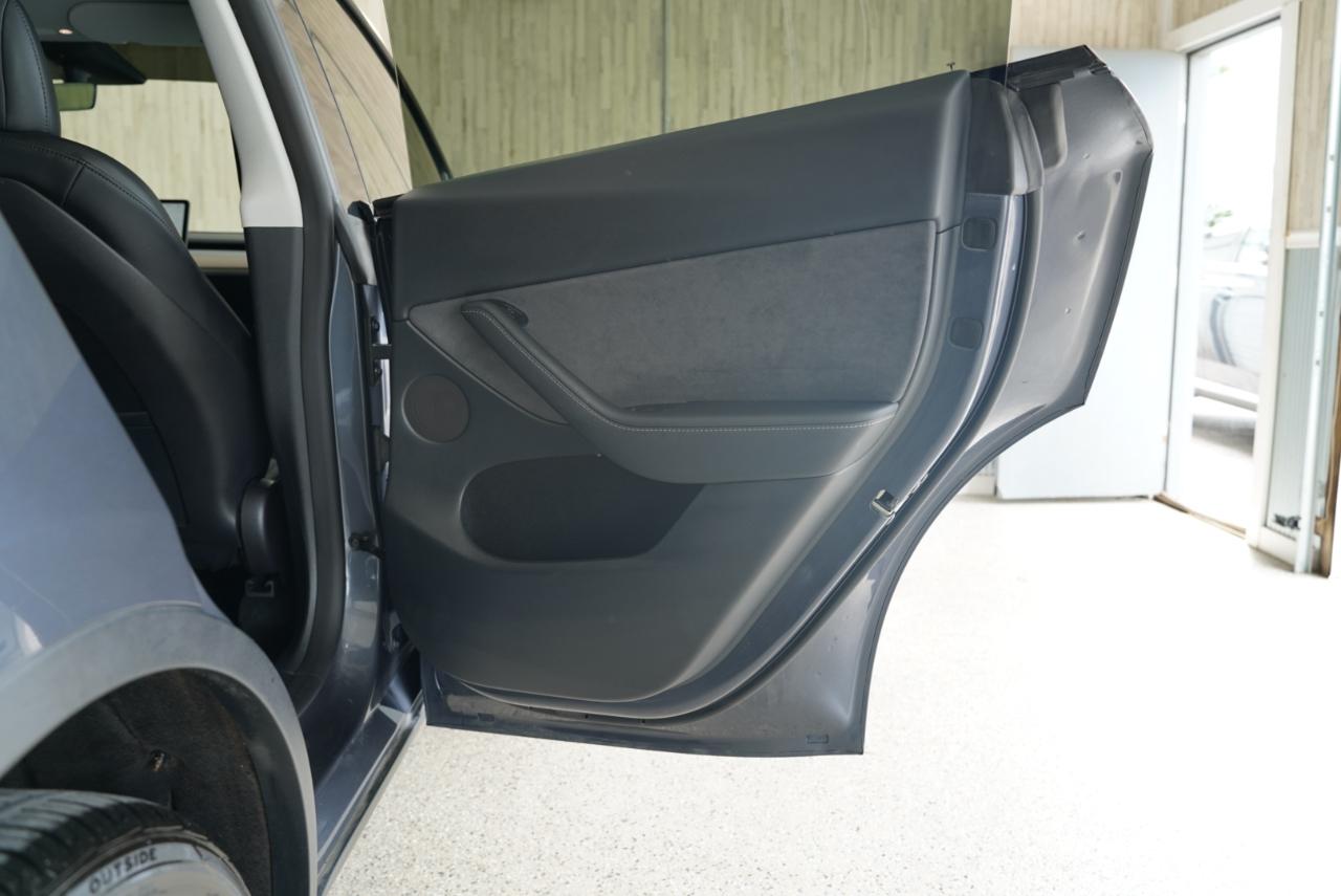 Tesla Model Y Long Range AWD 2023
