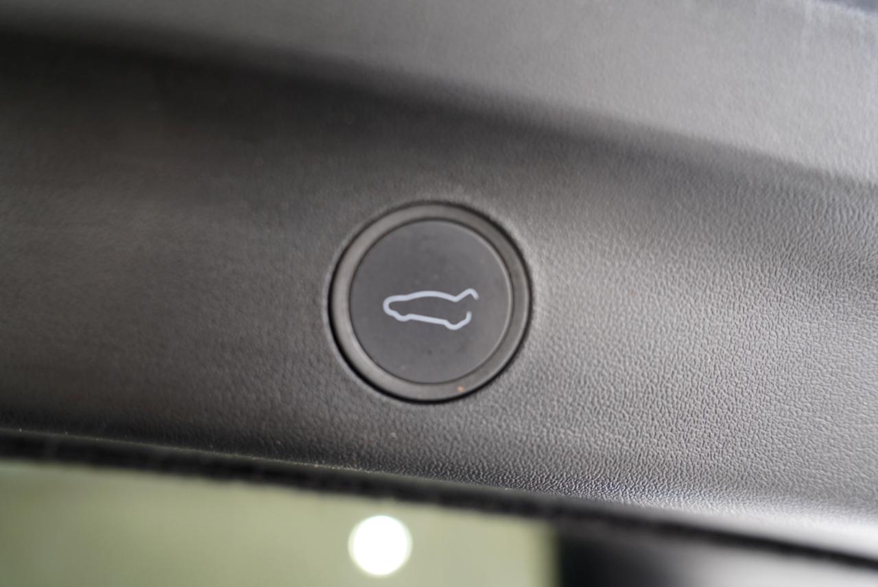 Tesla Model Y Long Range AWD 2023