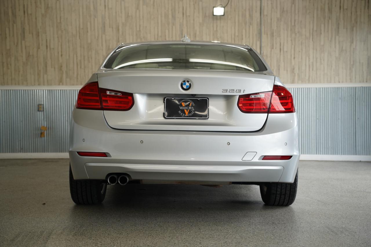 BMW 3 Series 4dr Sdn 328i RWD 2015