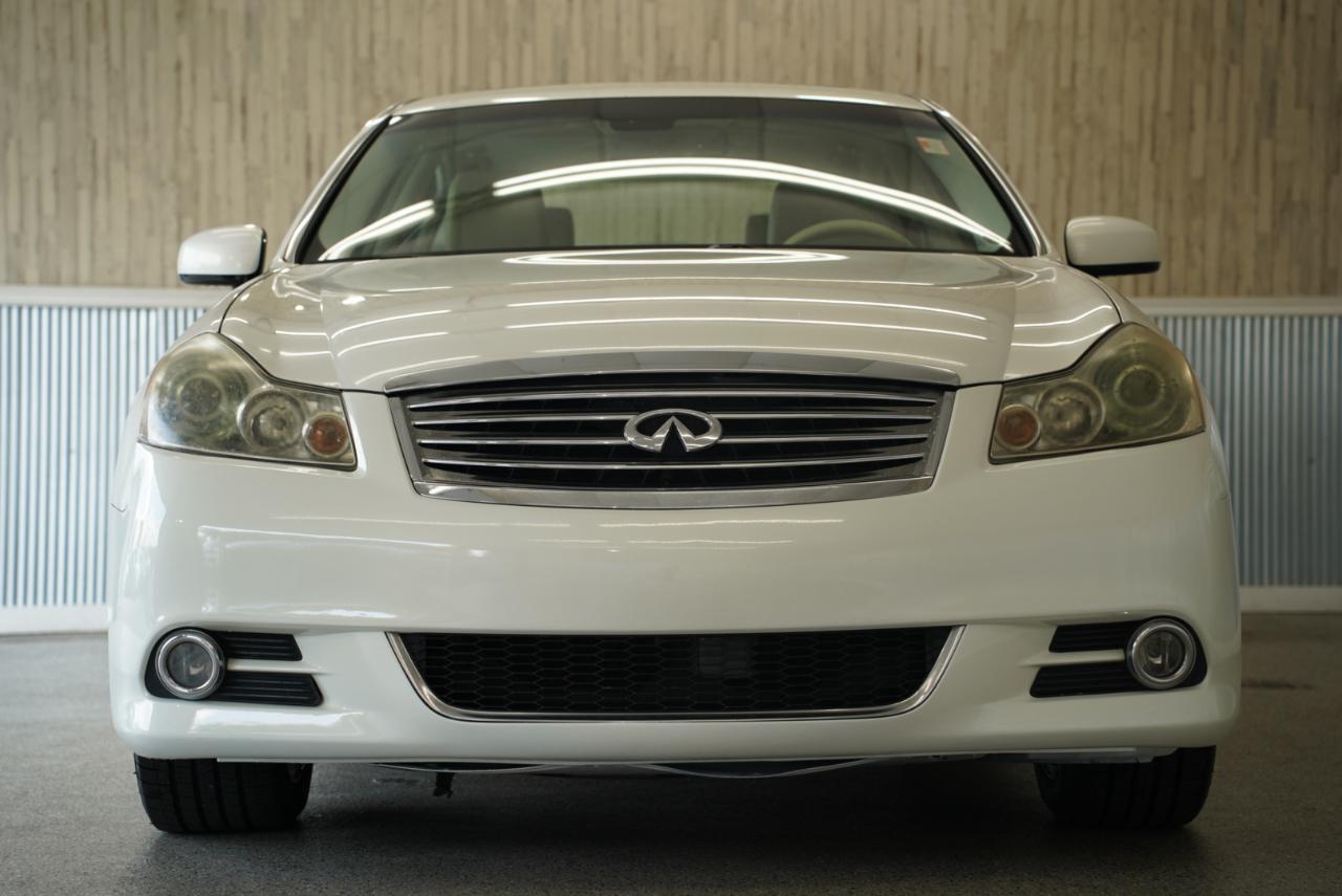 Infiniti M35 4dr Sdn RWD 2010