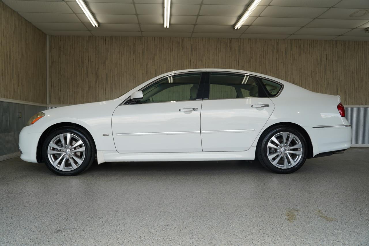 Infiniti M35 4dr Sdn RWD 2010