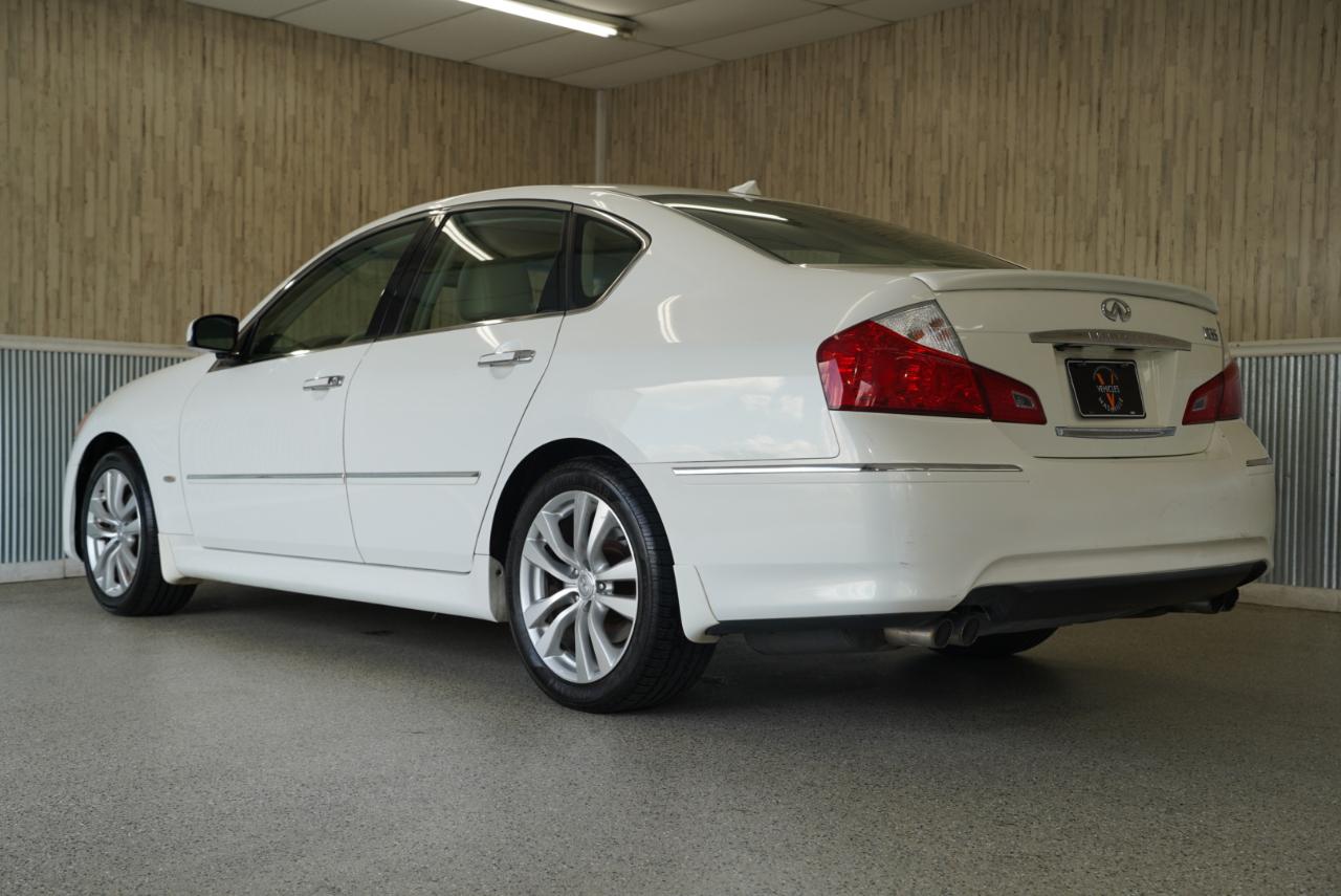 Infiniti M35 4dr Sdn RWD 2010