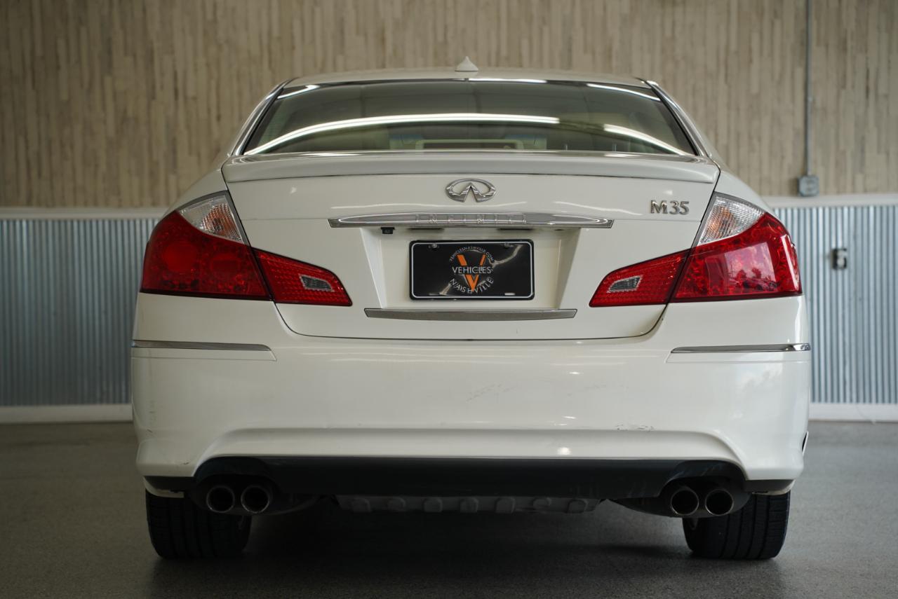 Infiniti M35 4dr Sdn RWD 2010