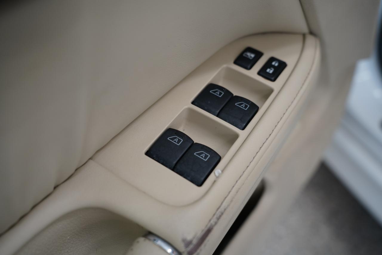 Infiniti M35 4dr Sdn RWD 2010