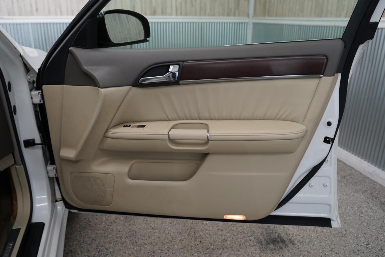Infiniti M35 4dr Sdn RWD 2010