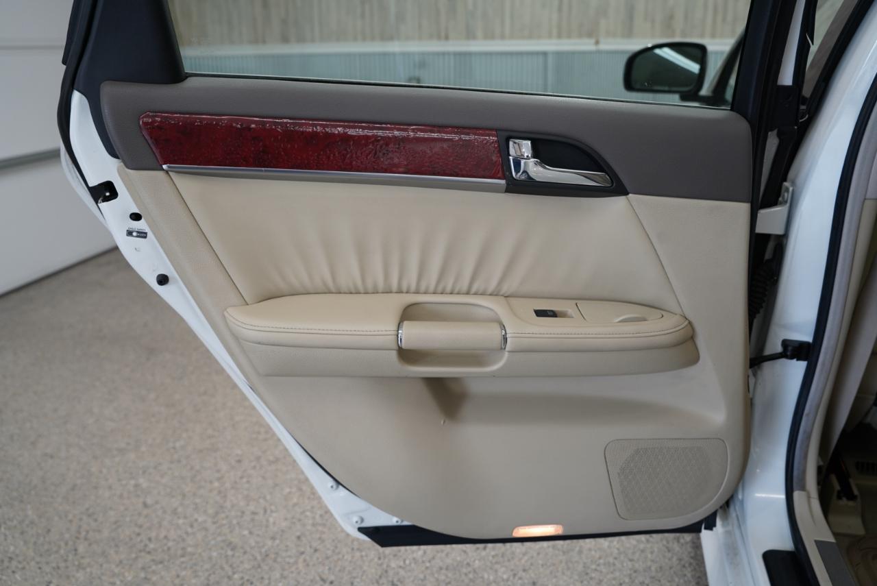 Infiniti M35 4dr Sdn RWD 2010