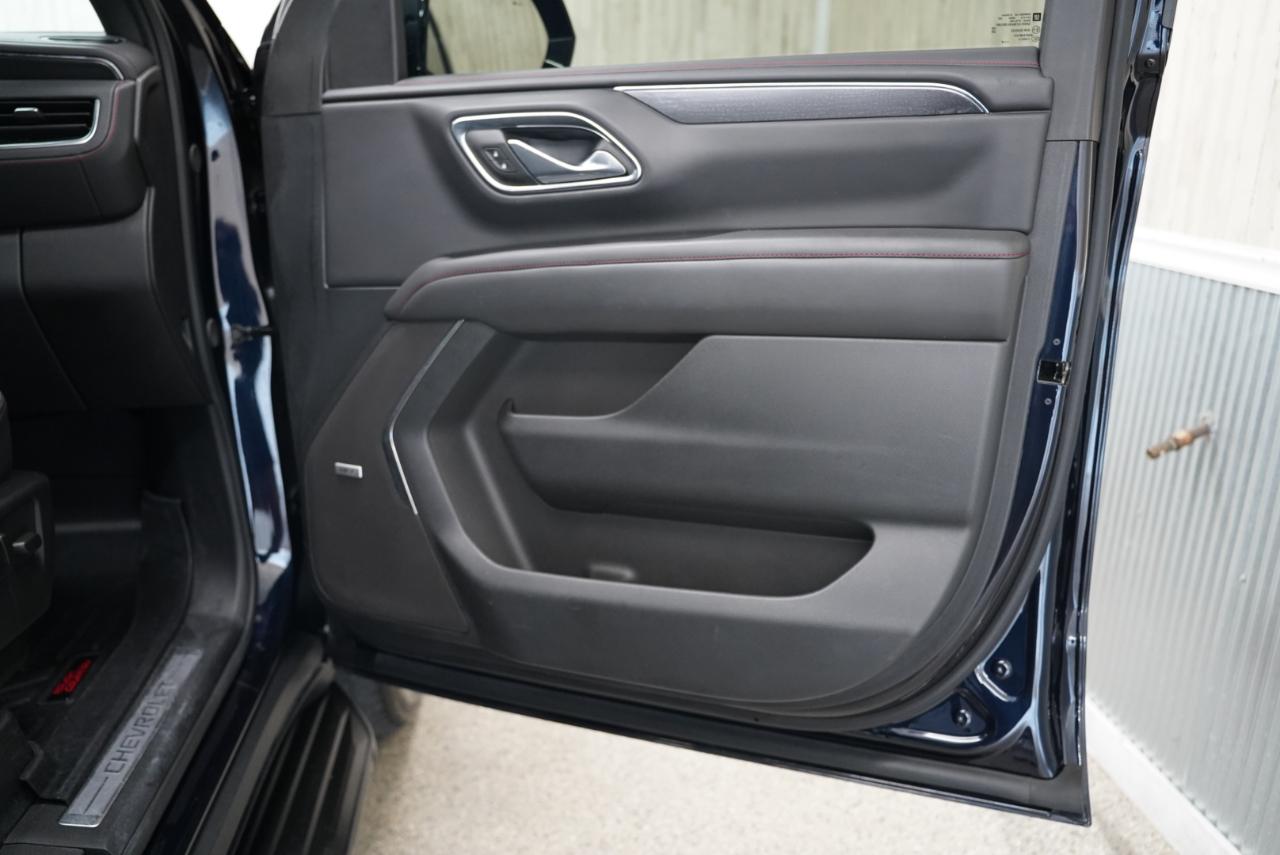 Chevrolet Tahoe 4WD 4dr RST 2024