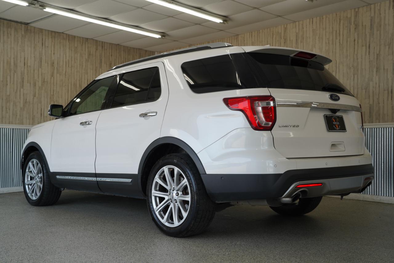 Ford Explorer Limited FWD 2017