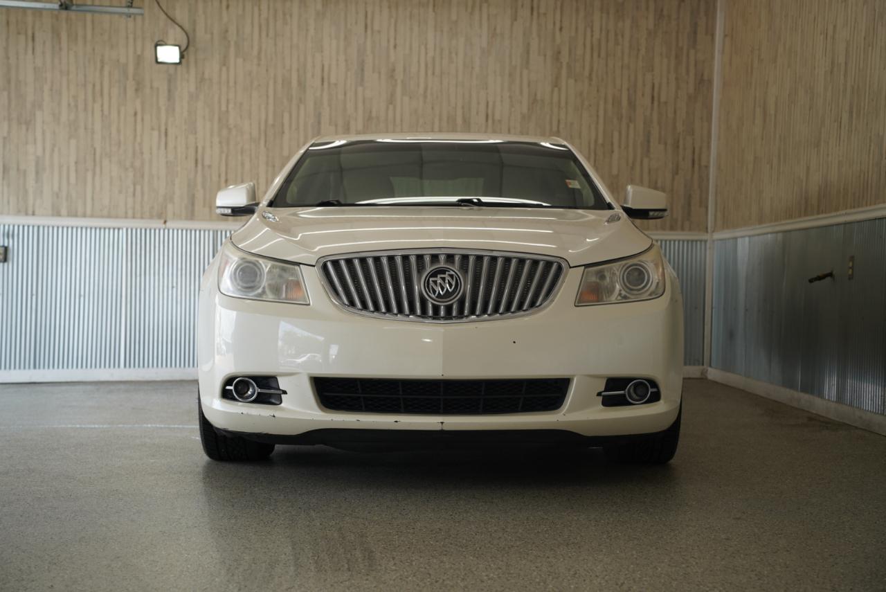Buick LaCrosse 4dr Sdn CXS 2011