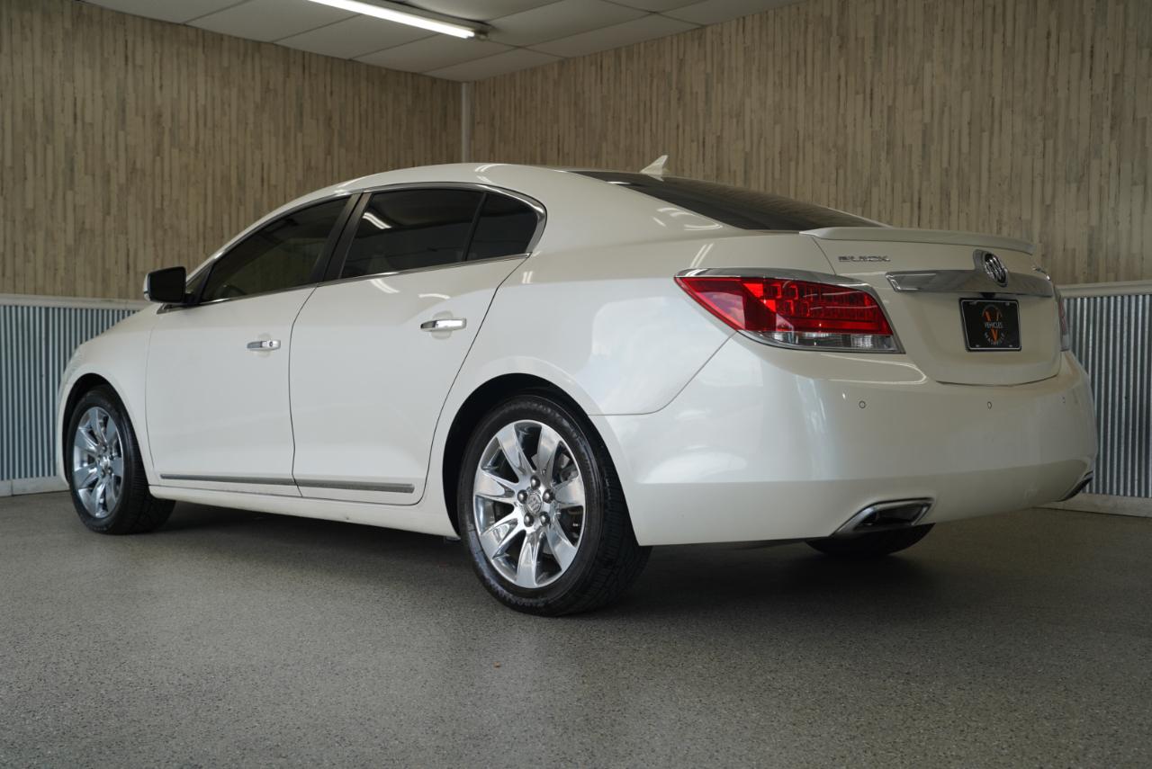 Buick LaCrosse 4dr Sdn CXS 2011