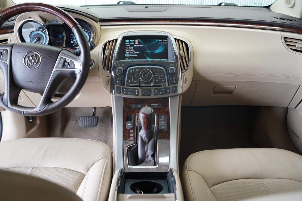 Buick LaCrosse 4dr Sdn CXS 2011
