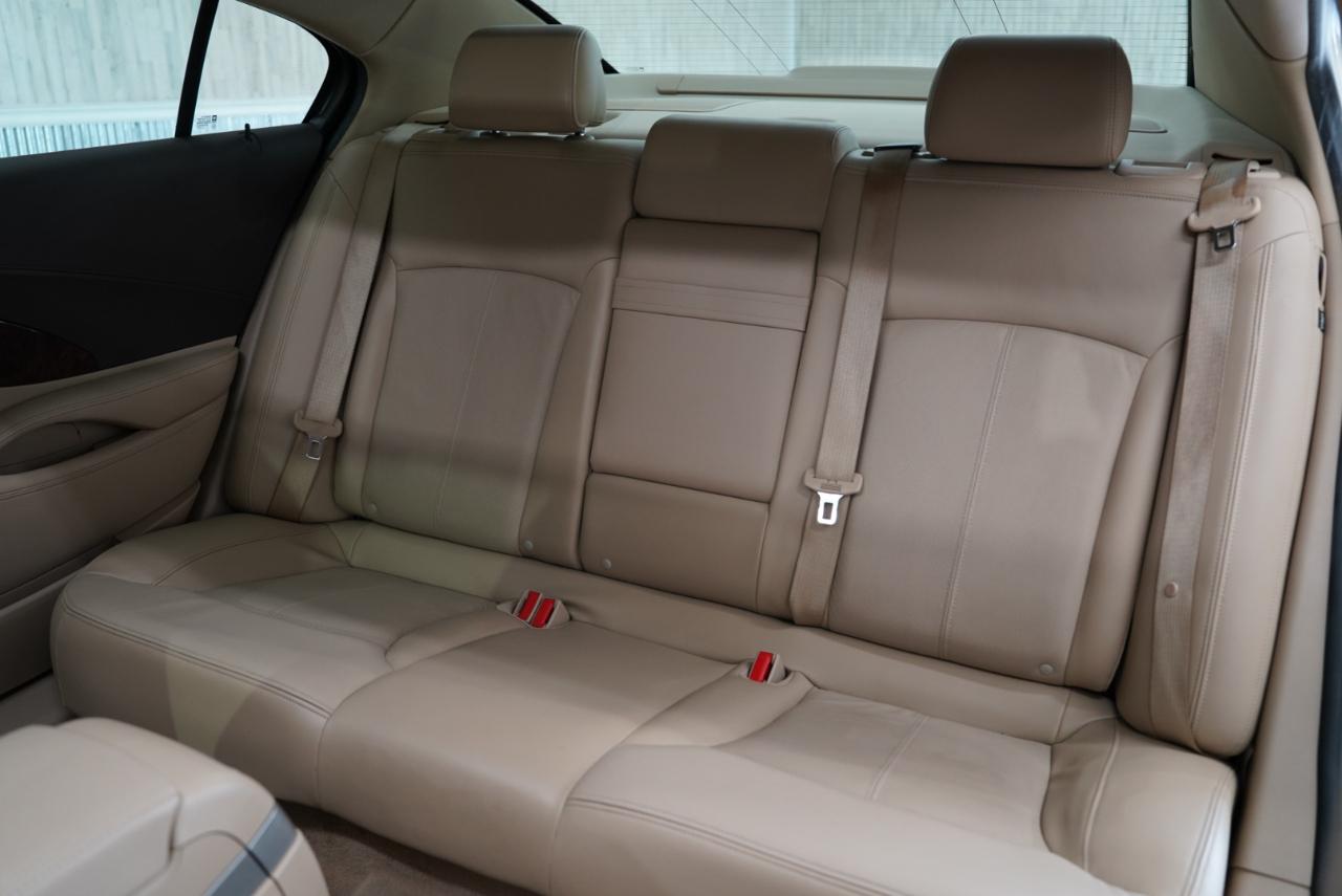 Buick LaCrosse 4dr Sdn CXS 2011