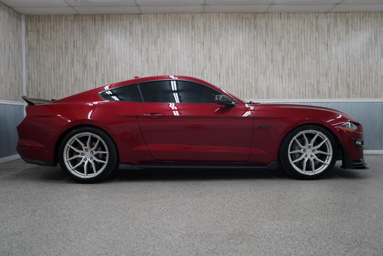 Ford Mustang GT Fastback 2021