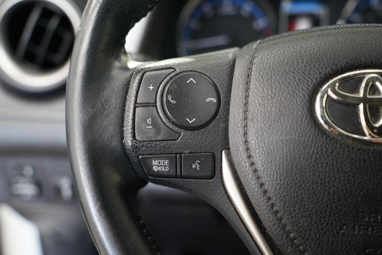 Toyota RAV4 FWD 4dr XLE (Natl) 2016