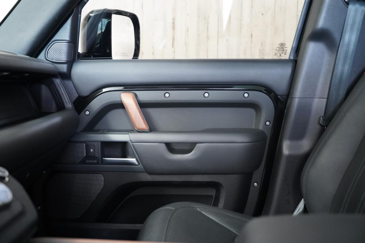 Land Rover Defender 110 X AWD 2022