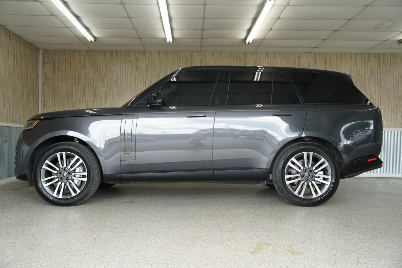Land Rover Range Rover P400 SE SWB 2023