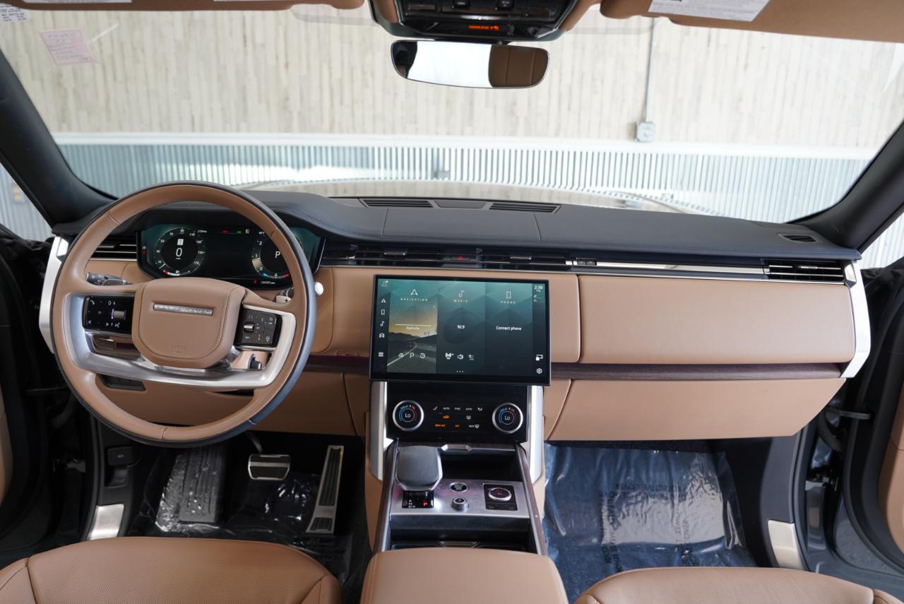 Land Rover Range Rover P400 SE SWB 2023