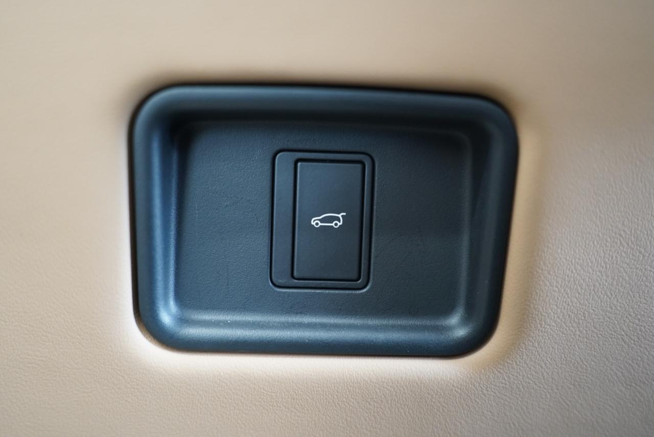 Land Rover Range Rover P400 SE SWB 2023