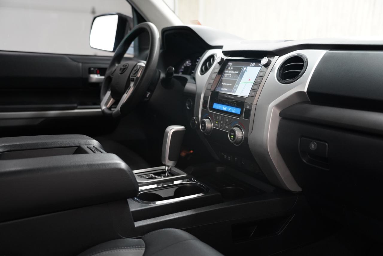 Toyota Tundra 4WD  2021