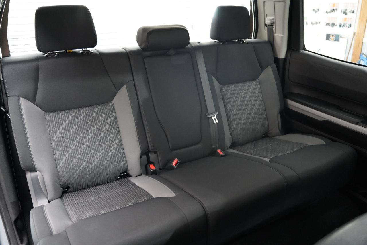Toyota Tundra 4WD  2021