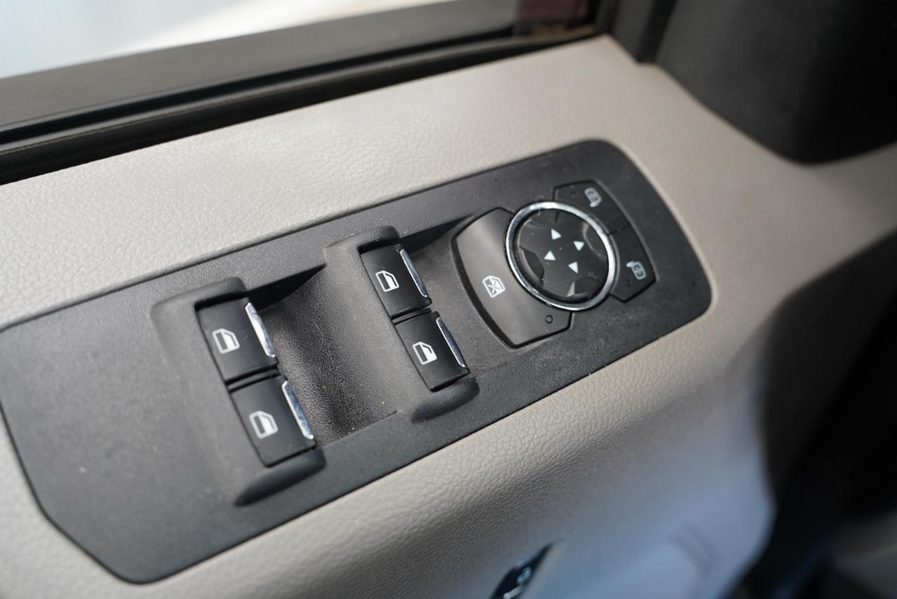 Ford F-150 2WD SuperCrew 157" XL 2016