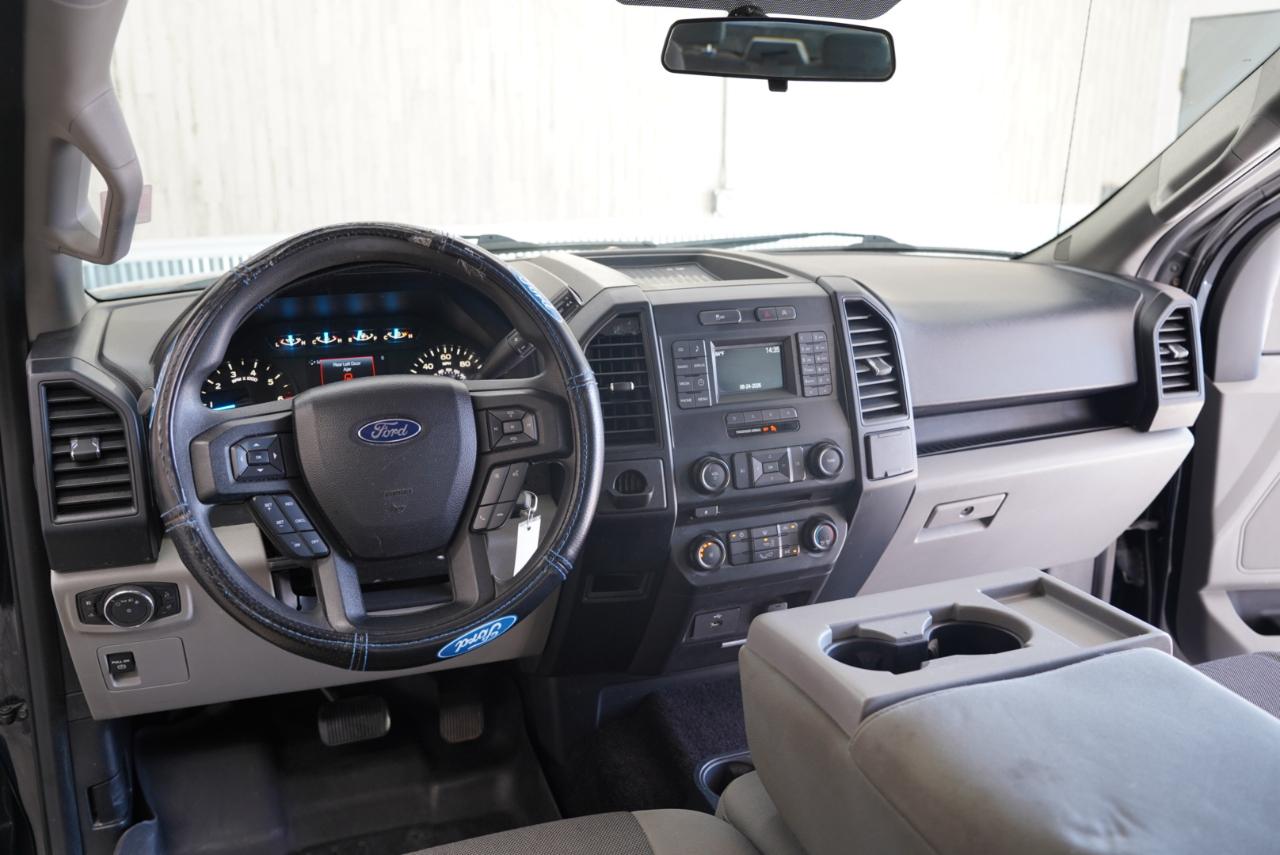 Ford F-150 2WD SuperCrew 157" XL 2016