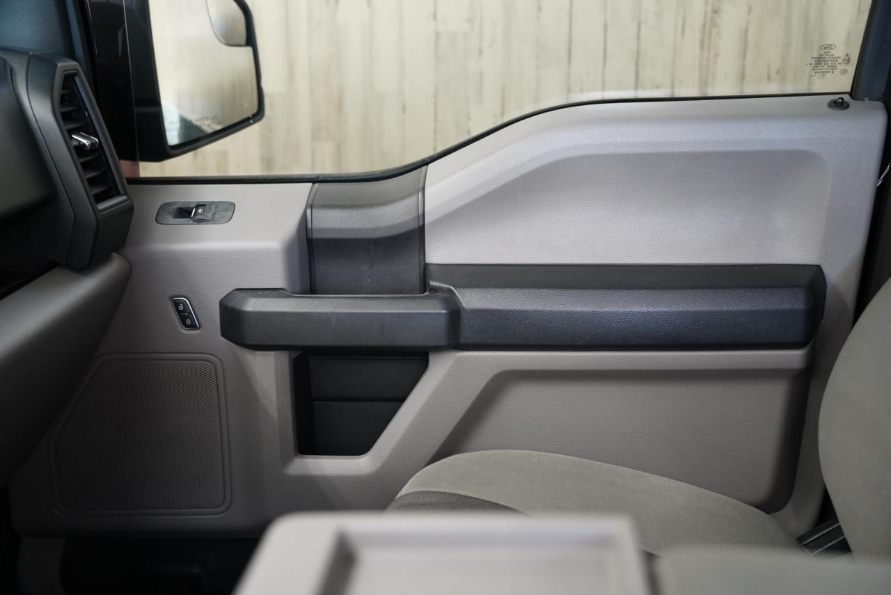 Ford F-150 2WD SuperCrew 157" XL 2016